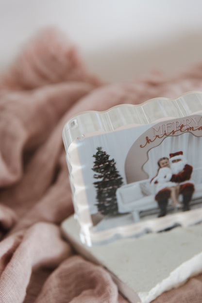 Scallop Acrylic Photo Frame