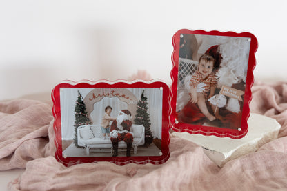 Scallop Acrylic Photo Frame